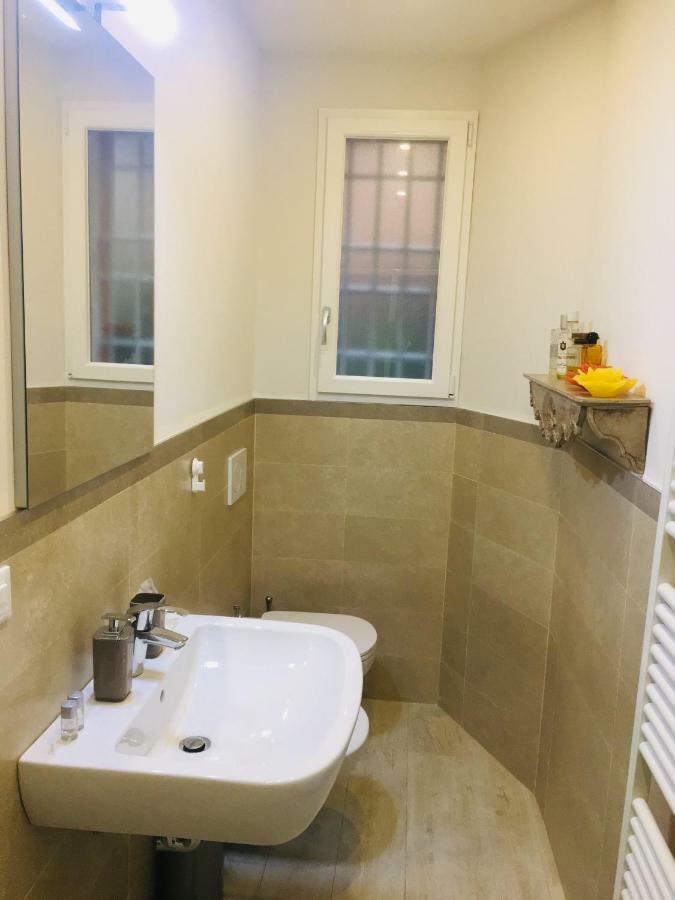 Oriani 20 Apartment Bologna Luaran gambar